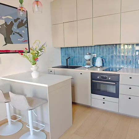 Design Apartment, Balcony, Parking Prague