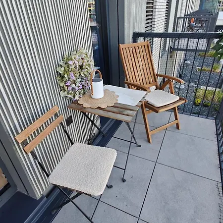 Design Apartment, Balcony, Parking Appartement
